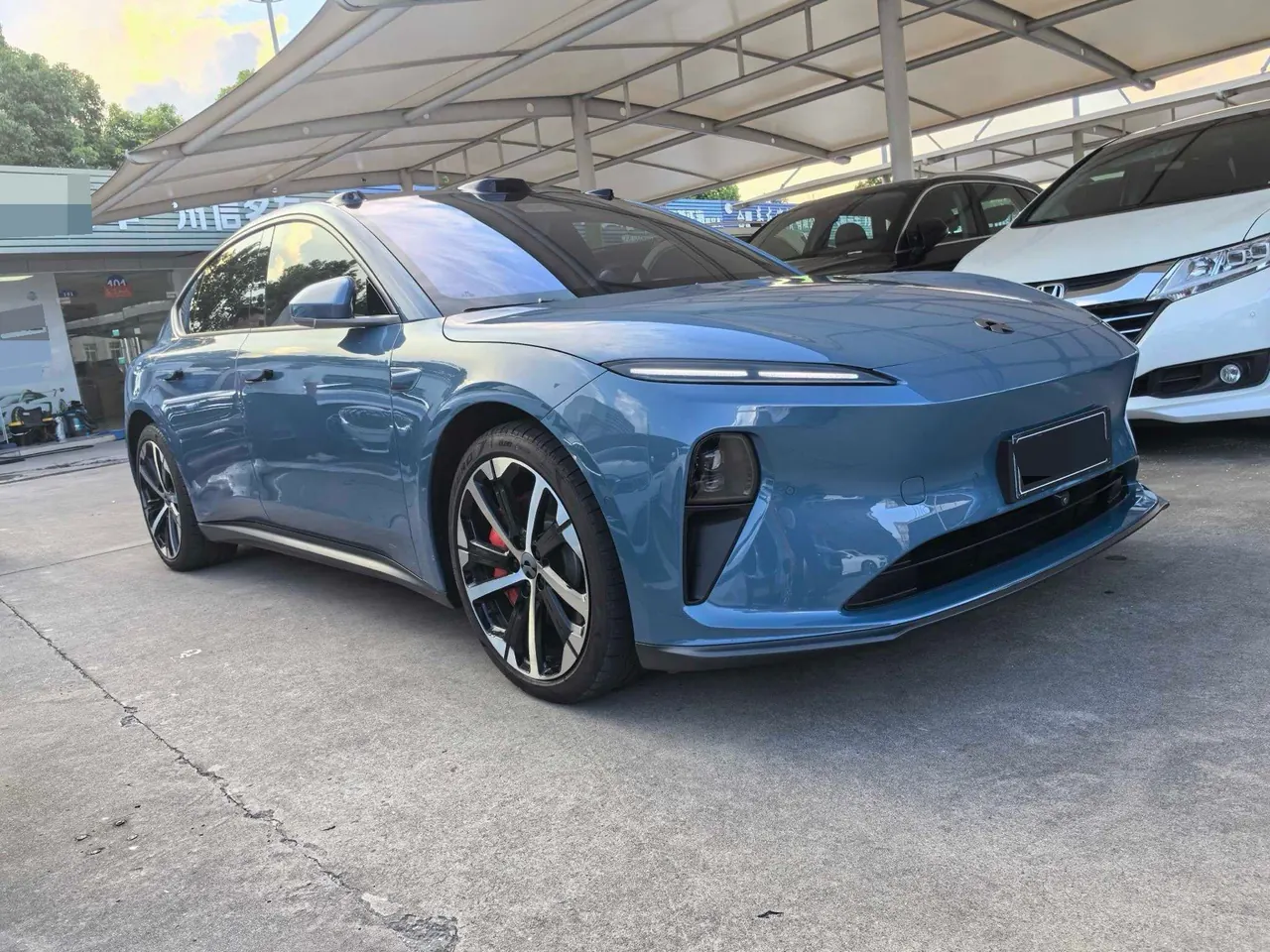 NIO 2022 ET5 75kWh automatic gear 7