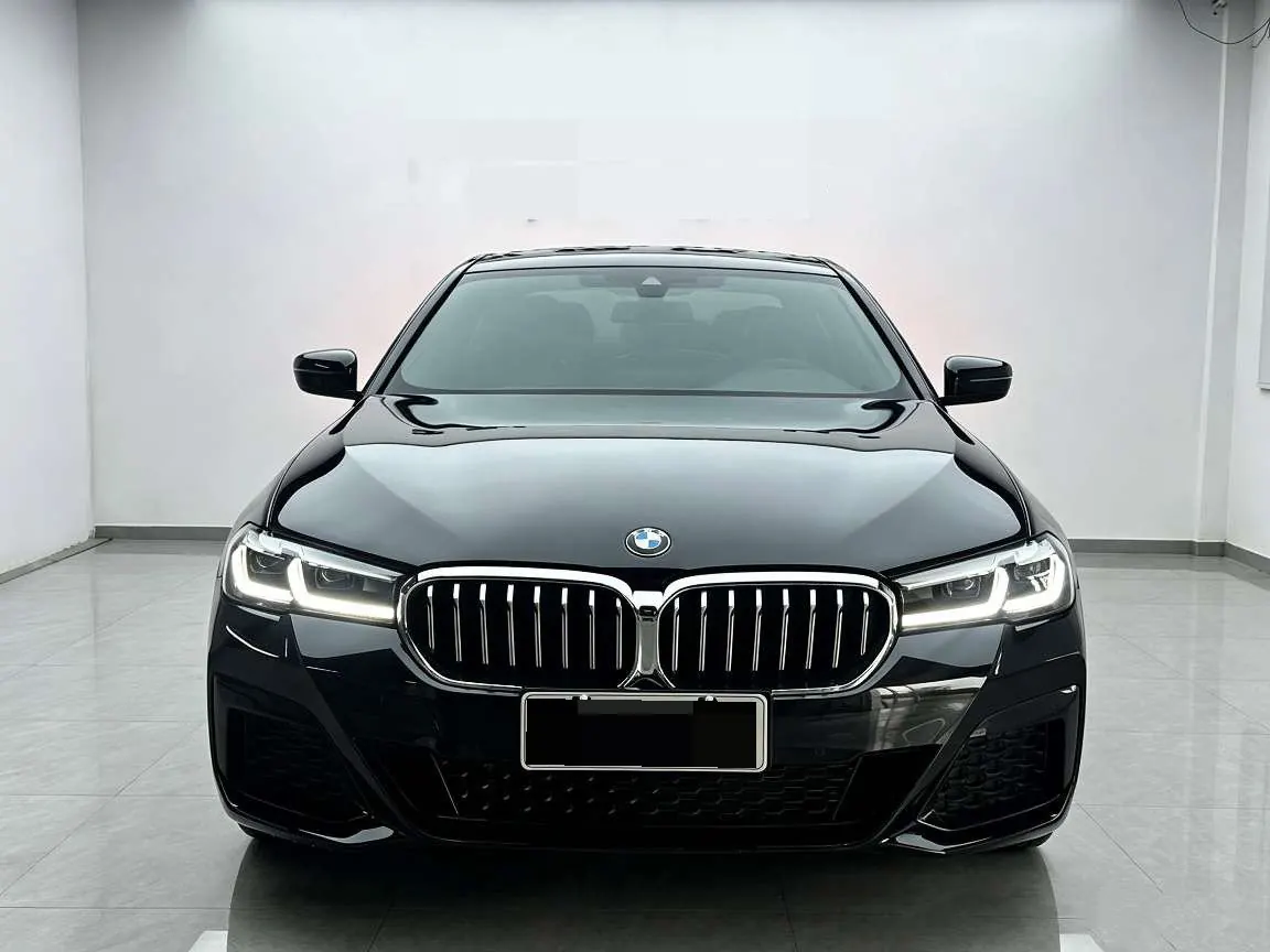 BMW 5 Series 2023 530Li 2.0T Leading M Sports Suit Automatic Gear 2