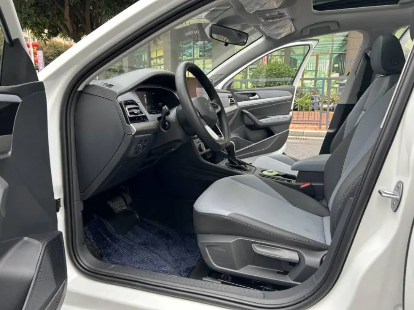 Volkswagen 2026 LaVida 1.5 Star 5 Million Edition Automatic Gear 5