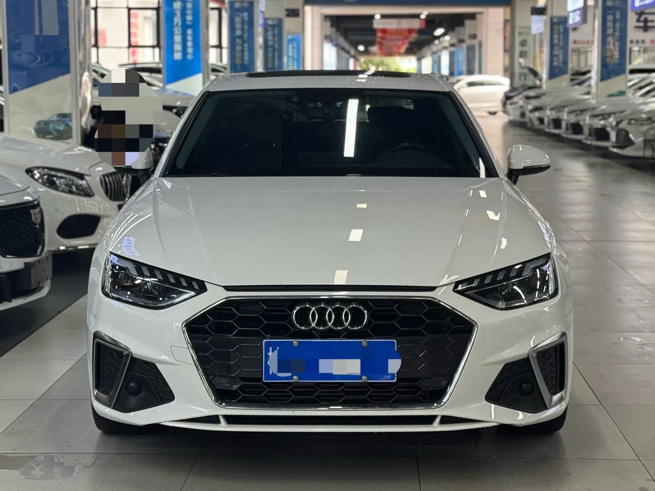 Audi 2020 A4L 2.0TFSI 40TFSI Fashion Dynamic Automatic 2