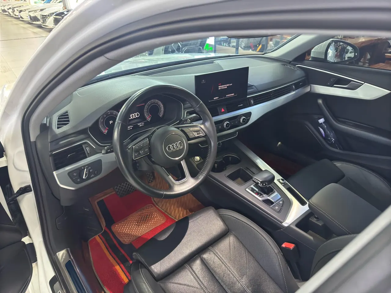 Audi 2020 A4L 2.0TFSI 40TFSI Fashion Dynamic Automatic 7