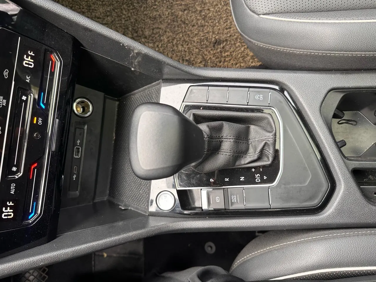 Volkswagen 2022 Tiguan L 2.0TSI 330TSI Two-Drive Smart Edition Automatic Gear 11
