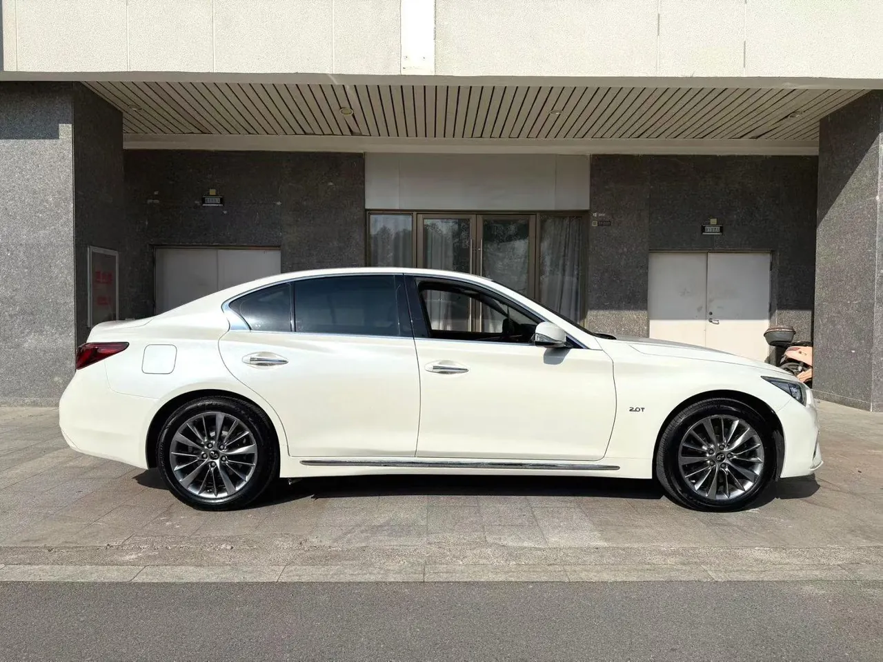Infiniti 2021 Q50L 2.0T Easy Edition Automatic Gear 6