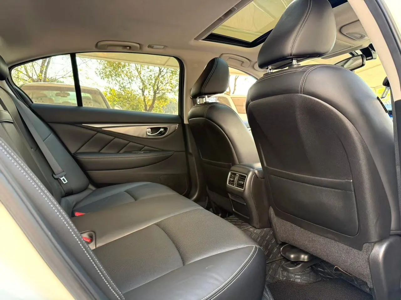 Infiniti 2021 Q50L 2.0T Easy Edition Automatic Gear 8