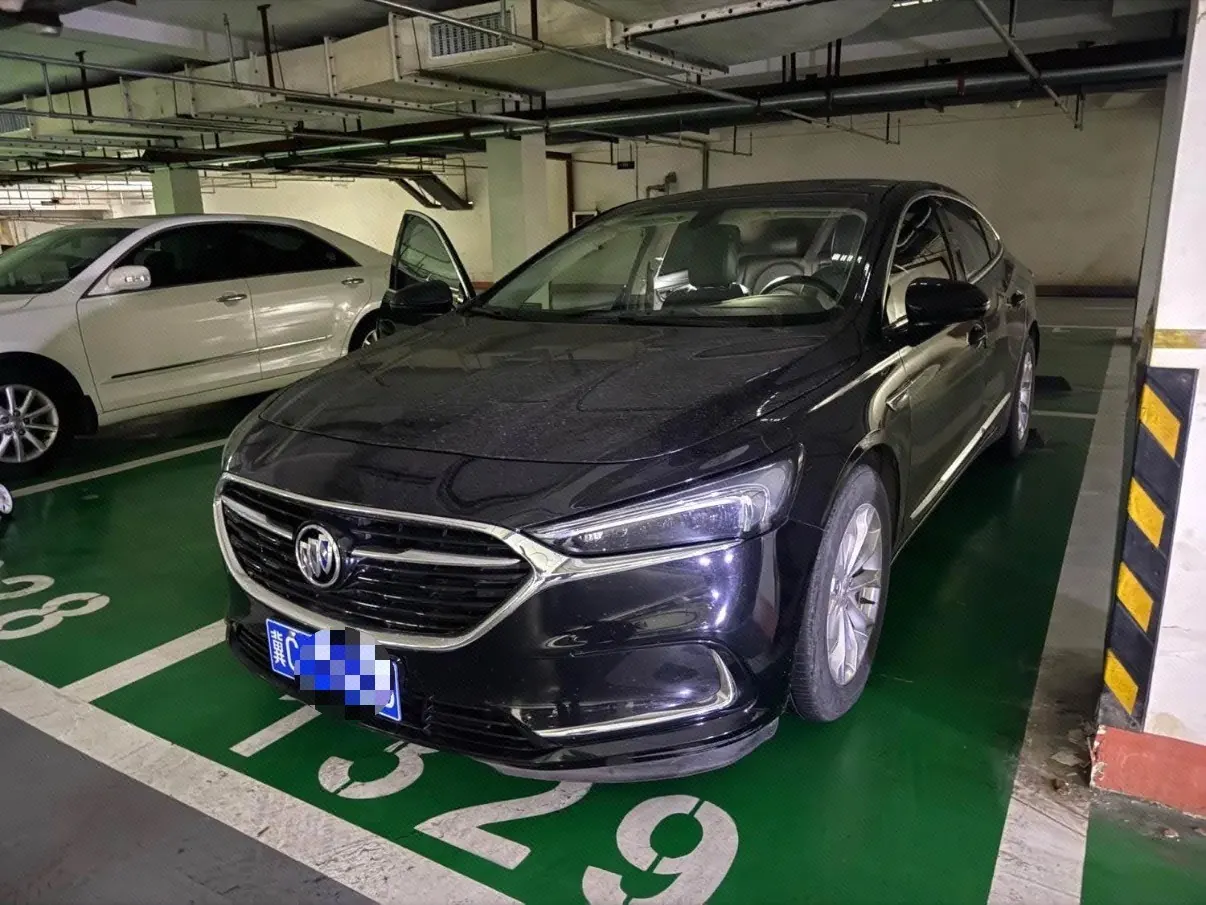 Open image lightbox: Buick 2021 LaCrosse 1.5T 552T Luxury Automatic Gear