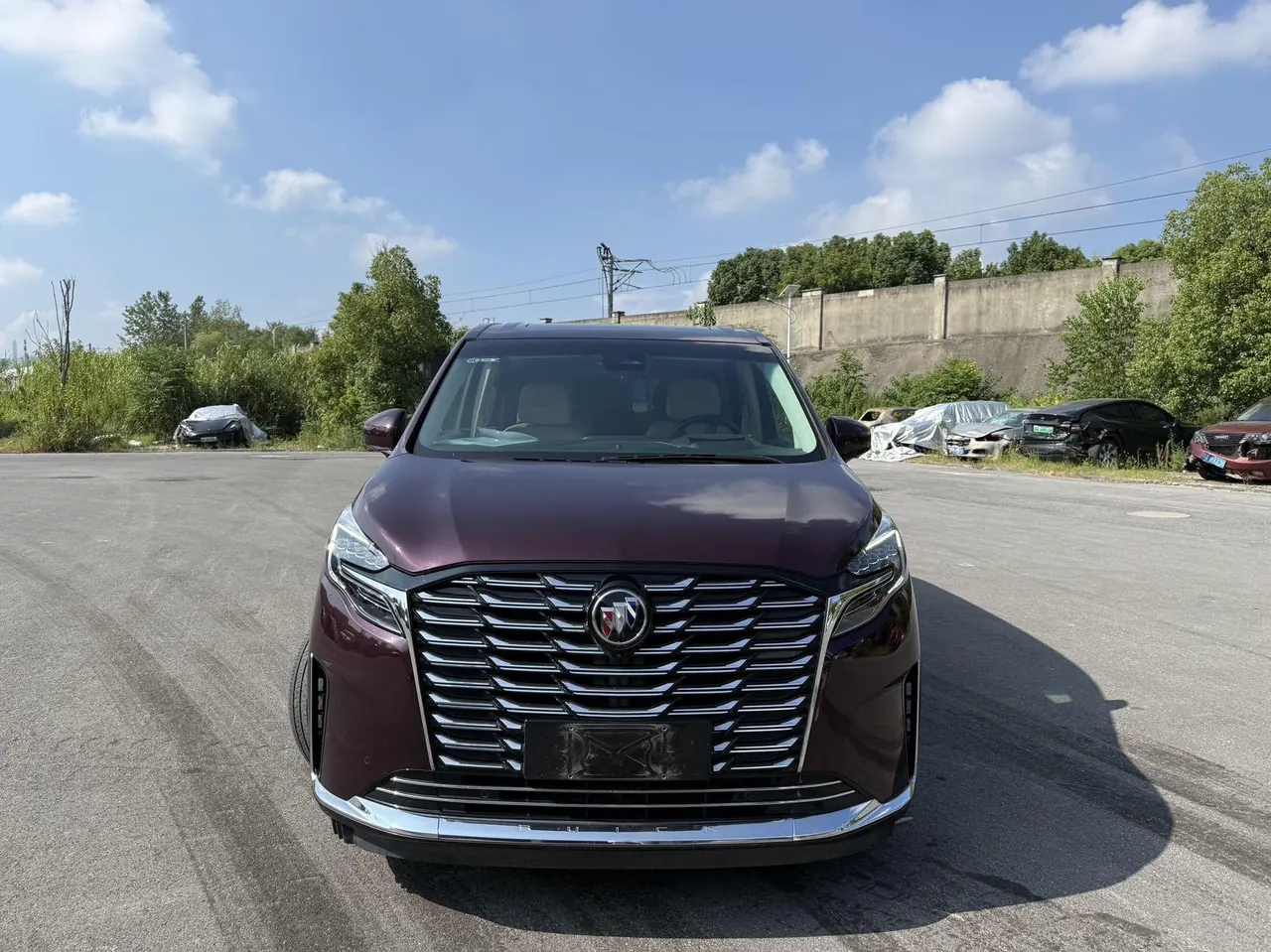 Buick 2023 GL8 Avenir 48V 2.0T Seven-seat Pro-Li Edition Automatic Gear 2