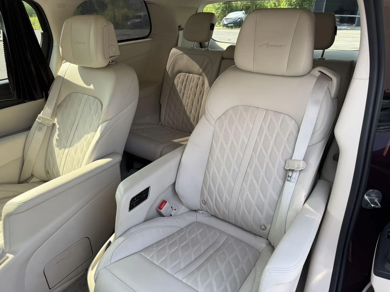Buick 2023 GL8 Avenir 48V 2.0T Seven-seat Pro-Li Edition Automatic Gear 6