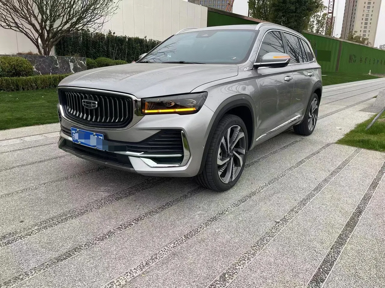 Open image lightbox: Geely 2021 XingyueL (Monjaro) 2.0TD EVO two-wheel drive smart automatic gear