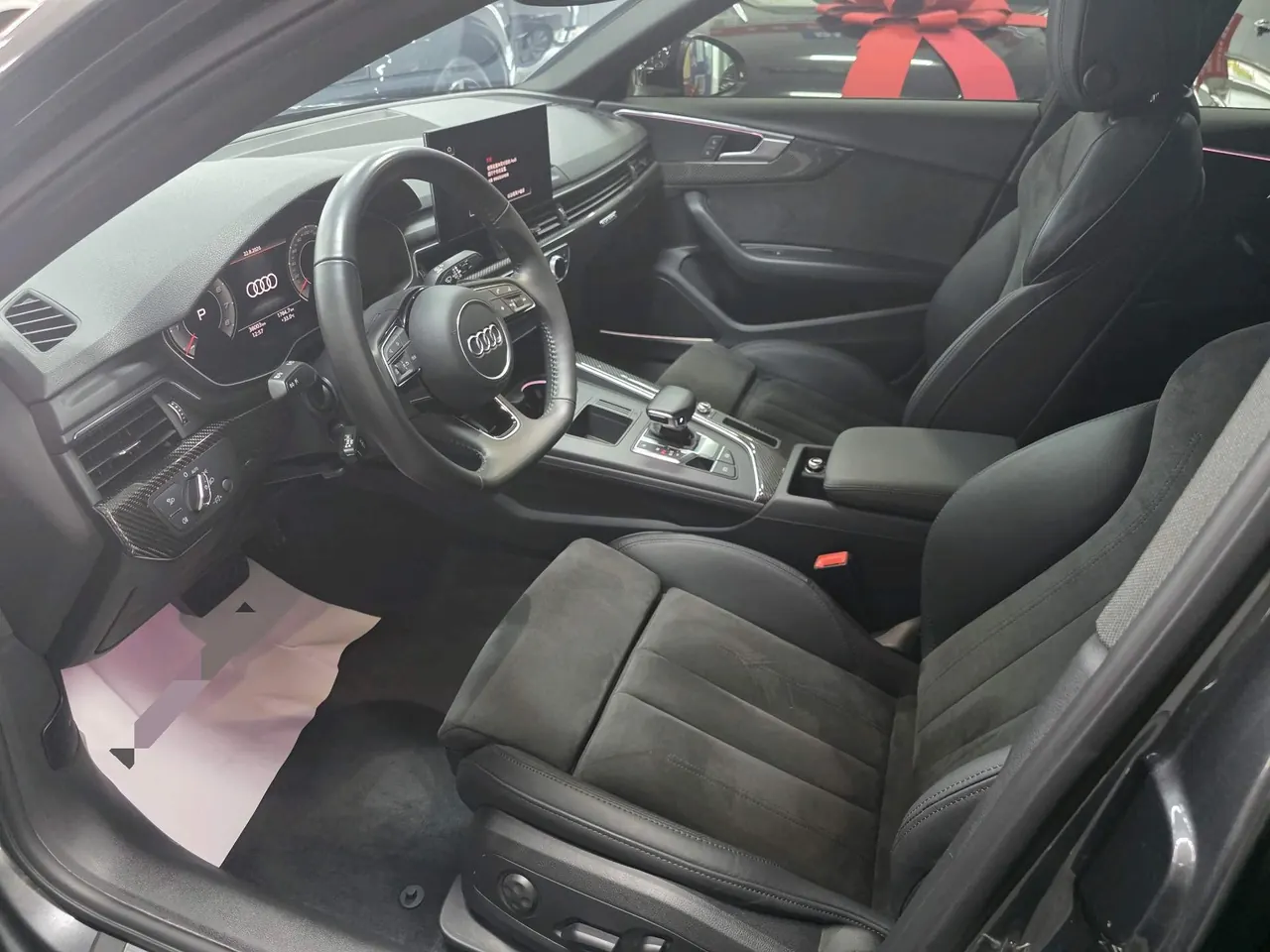 Audi 2020 A4L 2.0TFSI 45TFSI Quattro Selected Dynamic Automatic 2