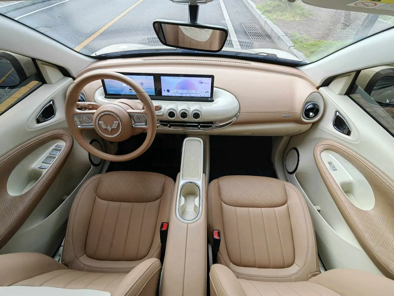 WuLing 2024 Plantronics 333km LingBox Connected Automatic Gear 5