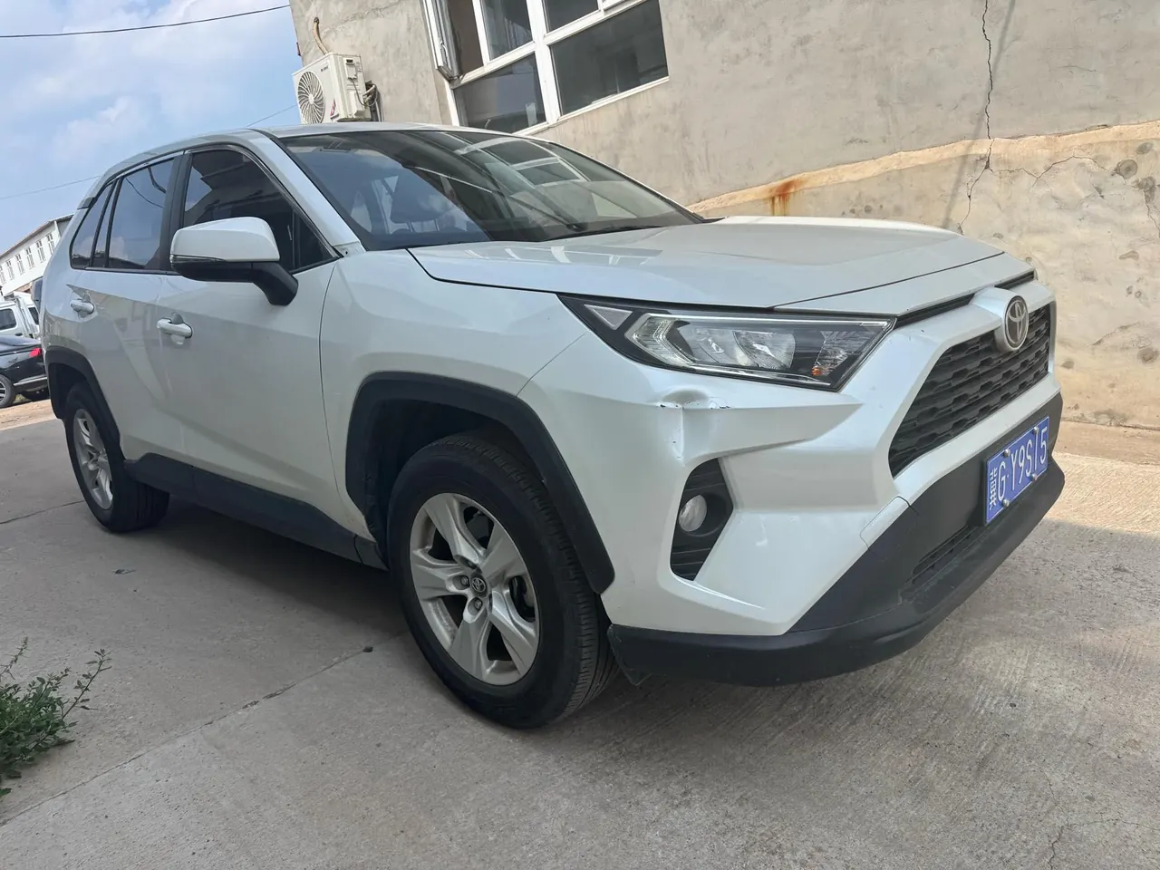 Toyota 2022 RAV4 Rongbo 2.0 Stepless Two-Drive City Edition Automatic Gear 3
