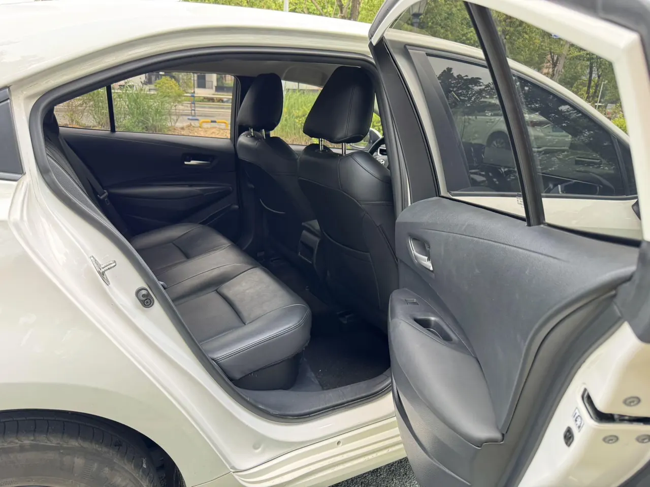 Toyota 2021 Corolla Double Engine 1.8 Stepless Pioneer Edition Automatic Gear 22