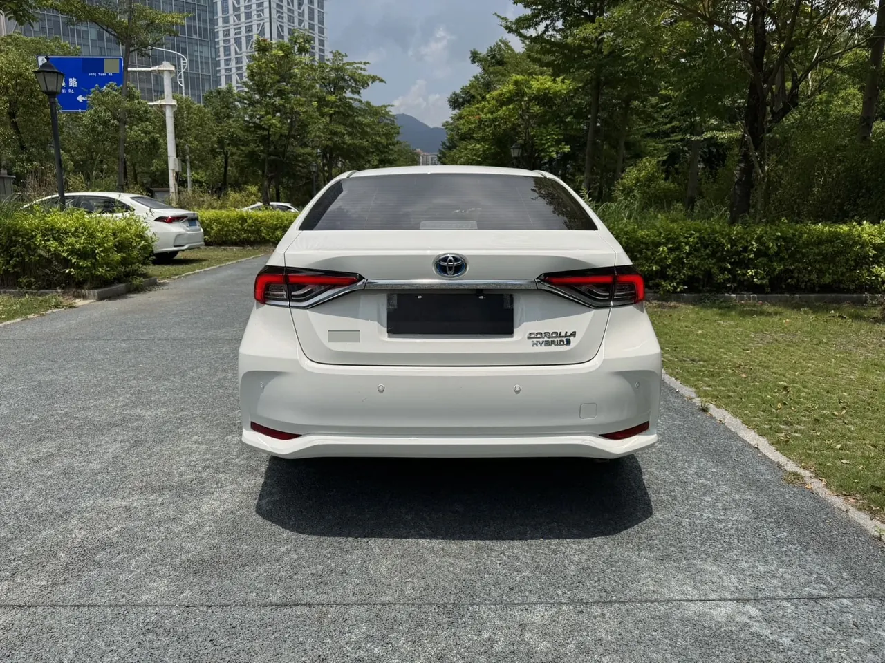 Toyota 2021 Corolla Double Engine 1.8 Stepless Pioneer Edition Automatic Gear 6