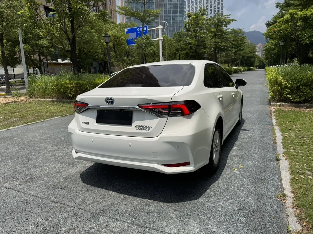 Toyota 2021 Corolla Double Engine 1.8 Stepless Pioneer Edition Automatic Gear 7