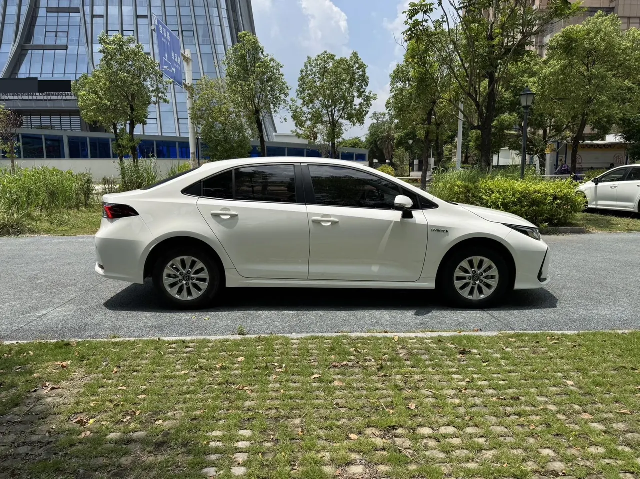 Toyota 2021 Corolla Double Engine 1.8 Stepless Pioneer Edition Automatic Gear 8