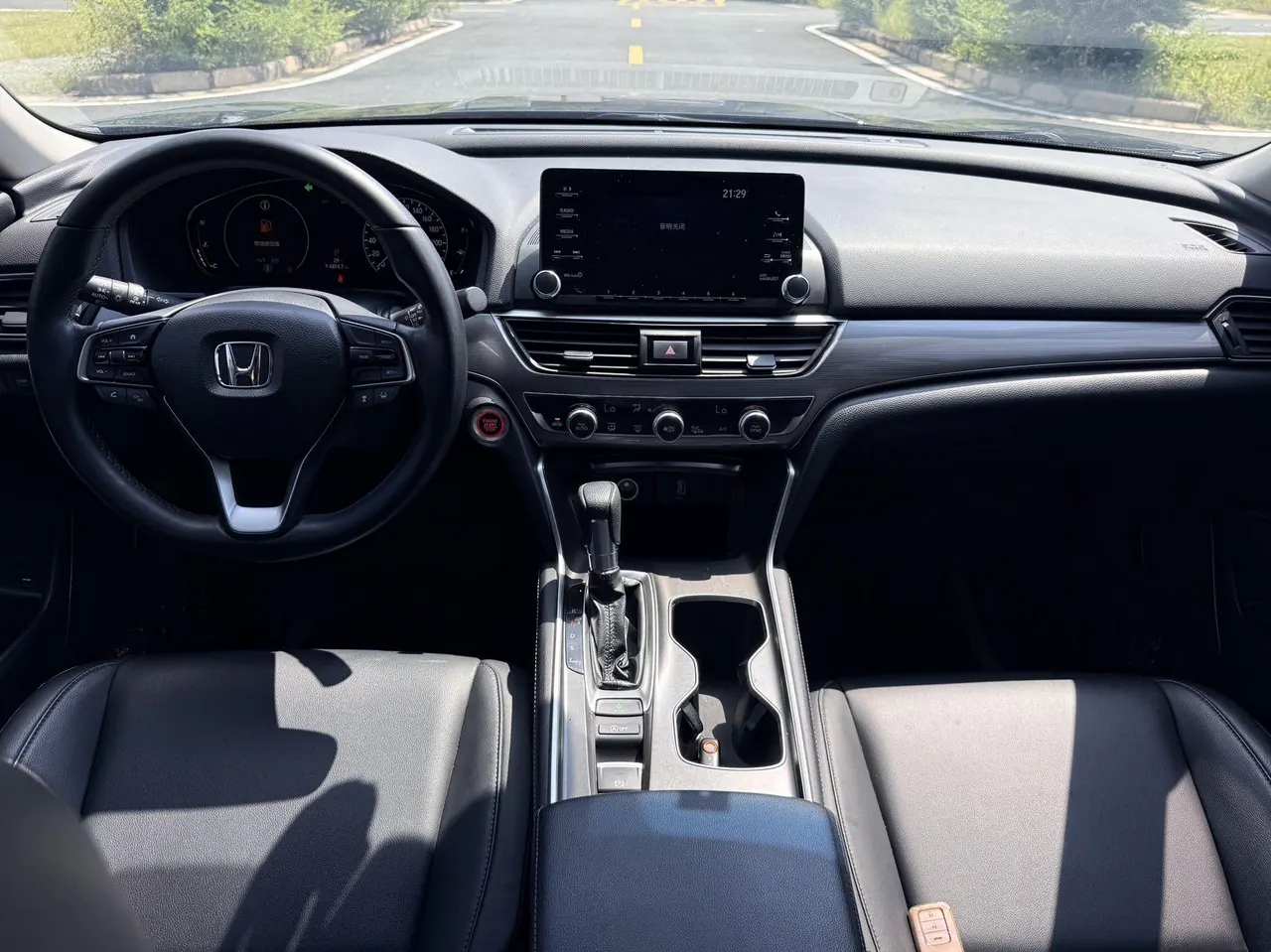 Honda 2021 10th Generation Accord 1.5T Stepless 260TURBO Luxury Star Limited Edition Automatic Gear 6