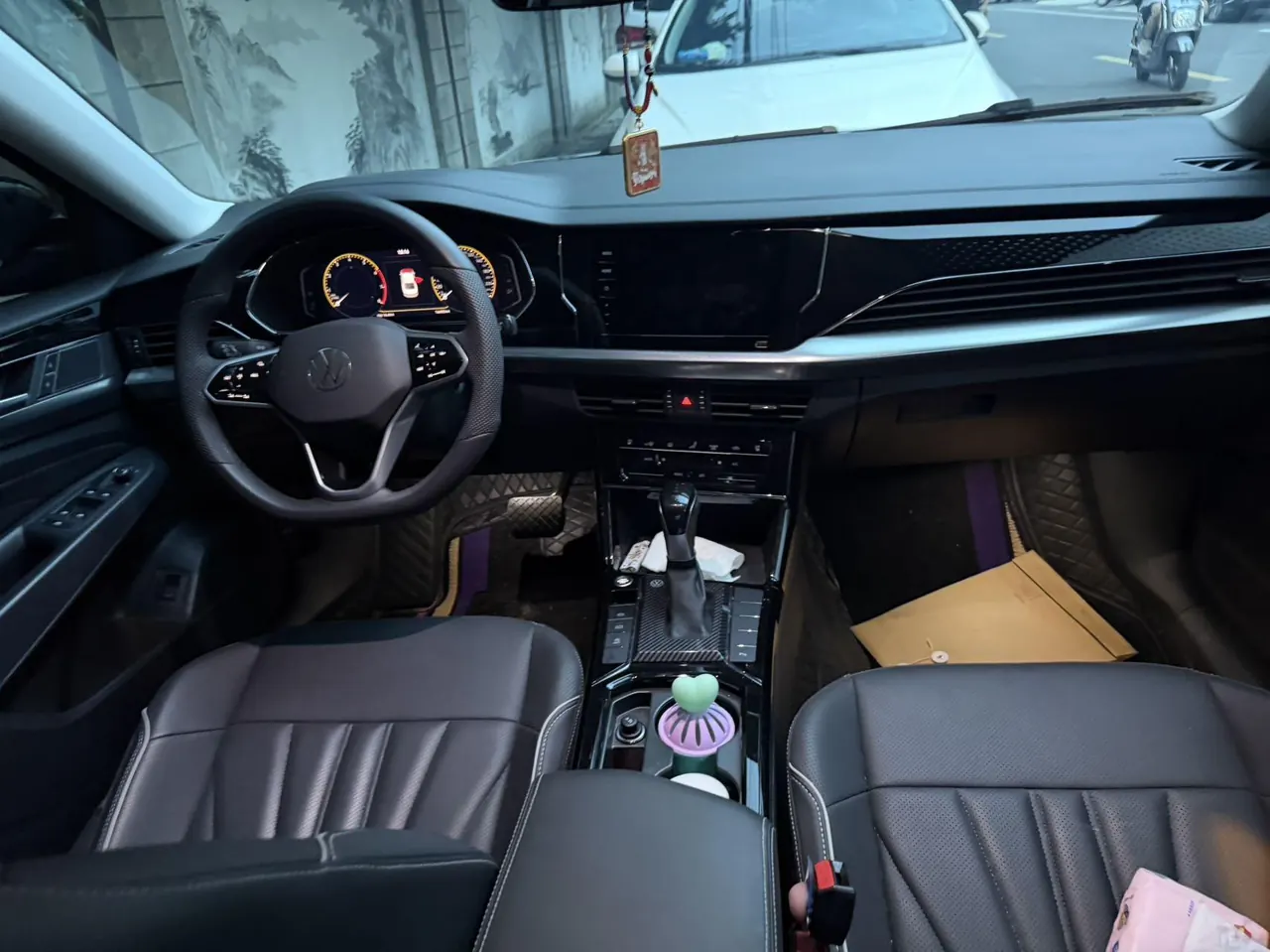 Volkswagen 2024 Passat 2.0TSI 380TSI Star Dragon Edition Automatic Gear 5