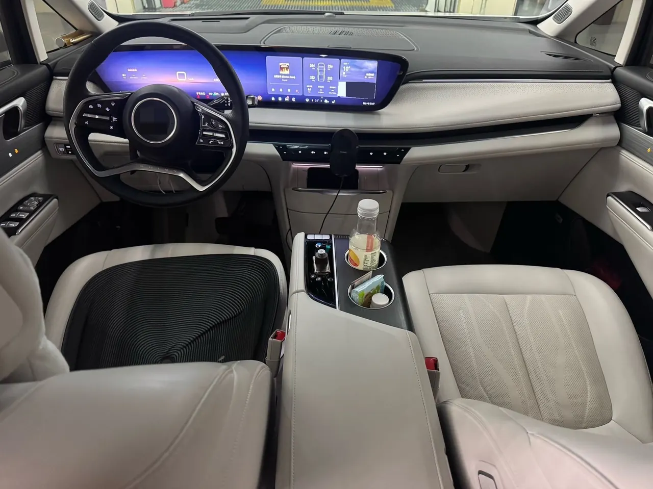 Buick 2024 GL8 Lu Zun PHEV 1.5T Exclusive Edition 7-seat Automatic Gear 5