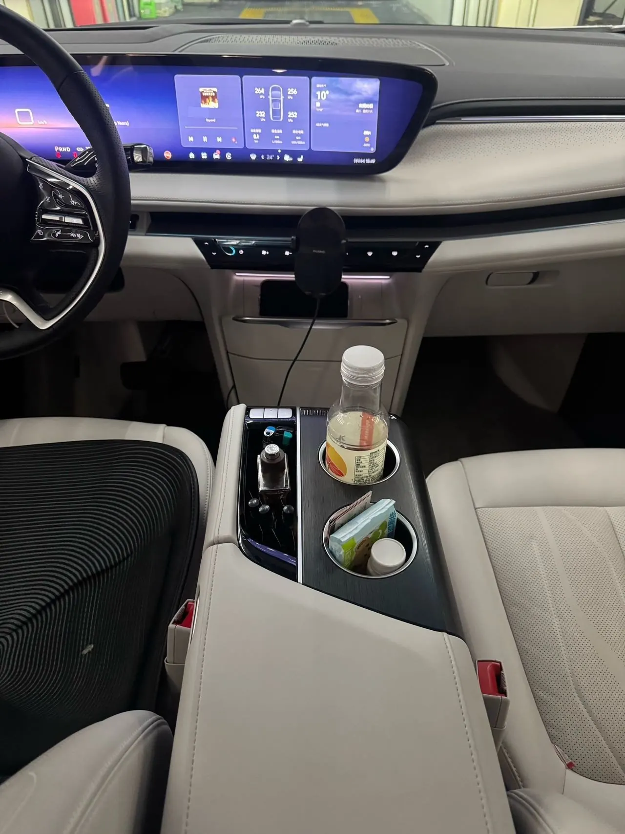 Buick 2024 GL8 Lu Zun PHEV 1.5T Exclusive Edition 7-seat Automatic Gear 6