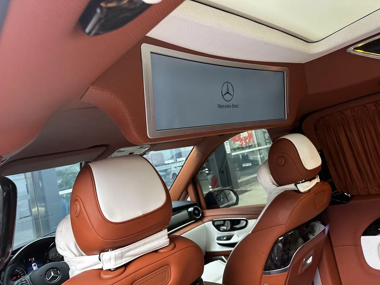 Mercedes Benz V 2021V 260 L 2.0T Premium Edition Automatic Gear 7