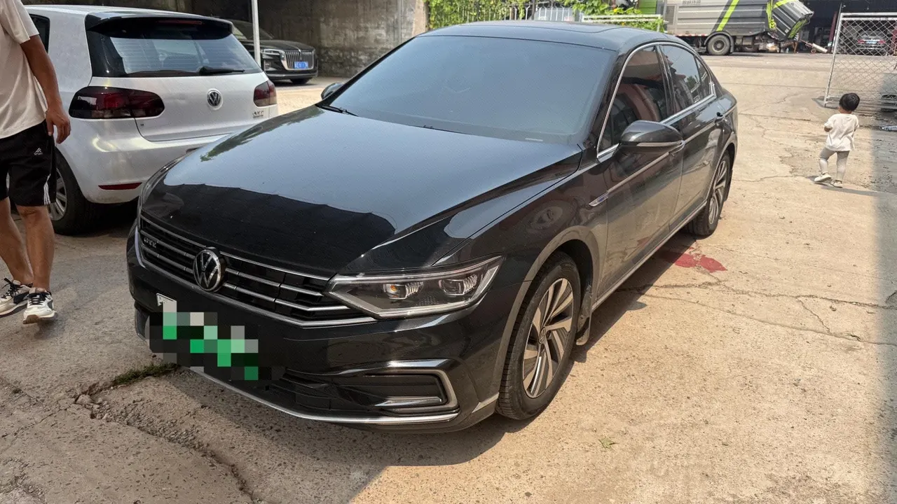 打开图片灯箱:Volkswagen Magotan New Energy 2022 Magotan GTE 1.4T Luxury Automatic Gear