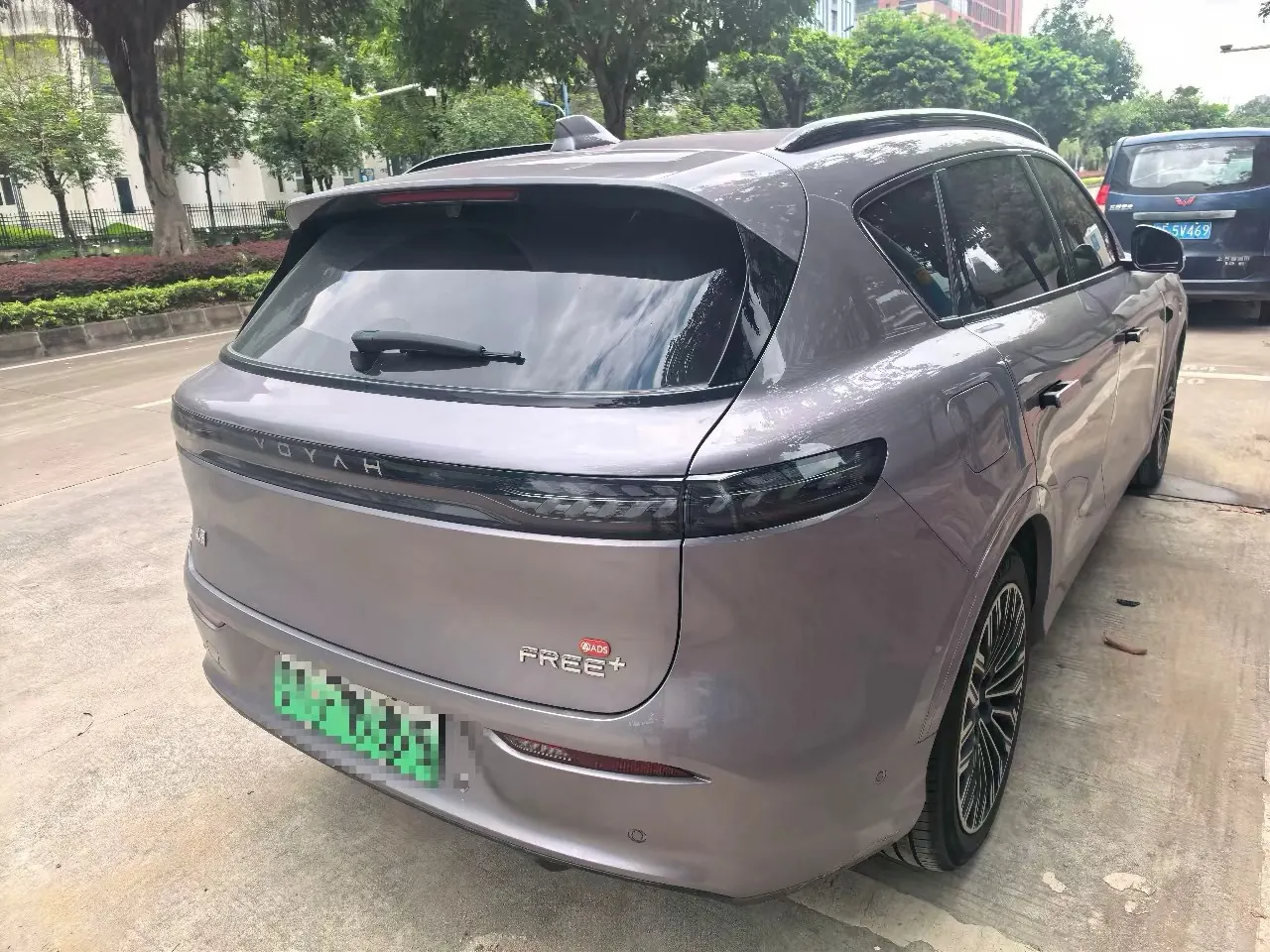 Voyah 2025 FREE four-wheel drive dry Kun version of automatic gear 5