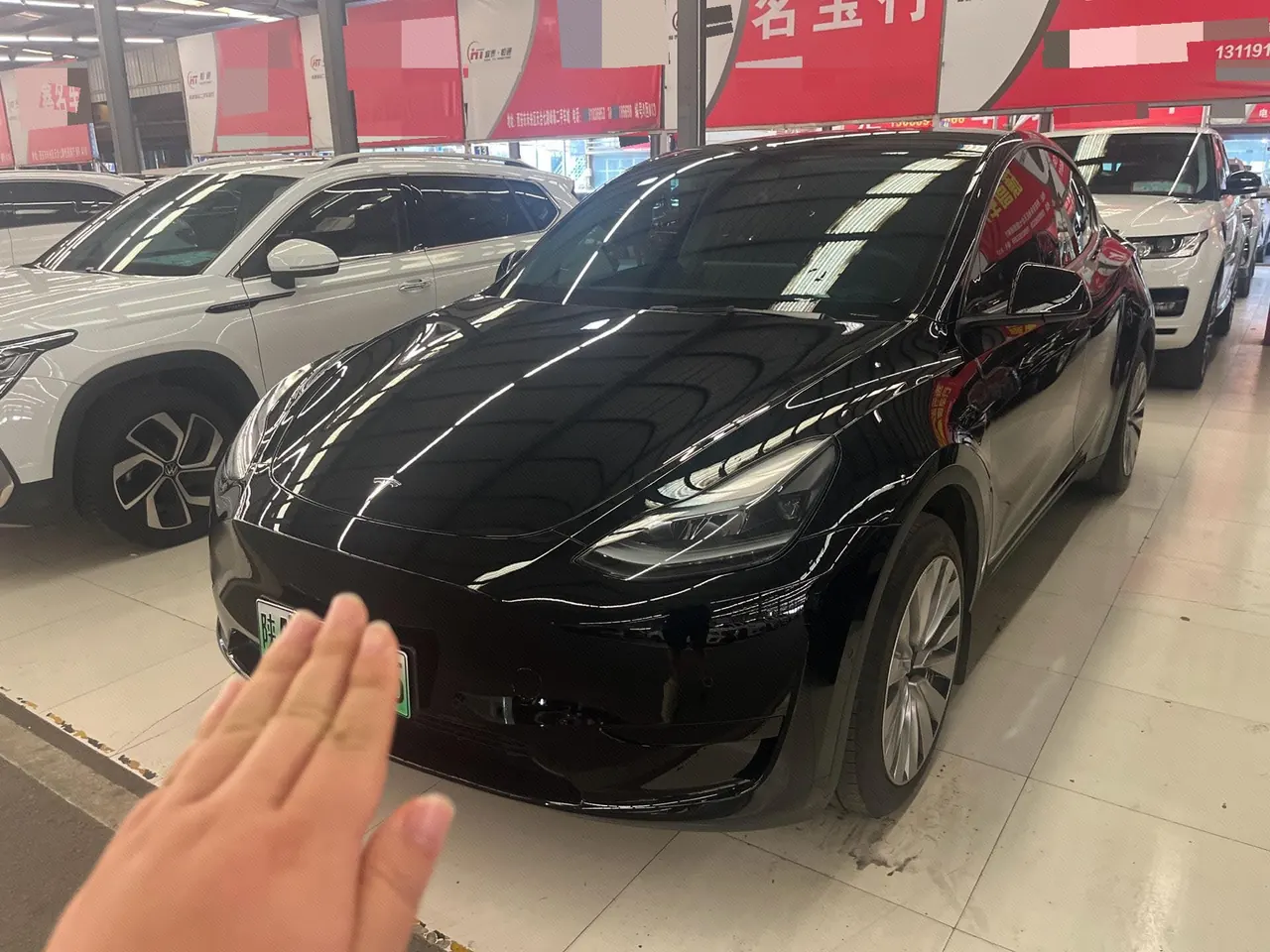 Open image lightbox: Tesla 2022 Model Y rear-wheel drive version (facelift) automatic gear
