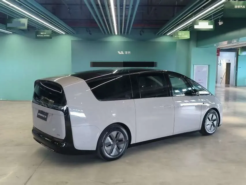 Li 2024 MEGA Ultra Automatic 5