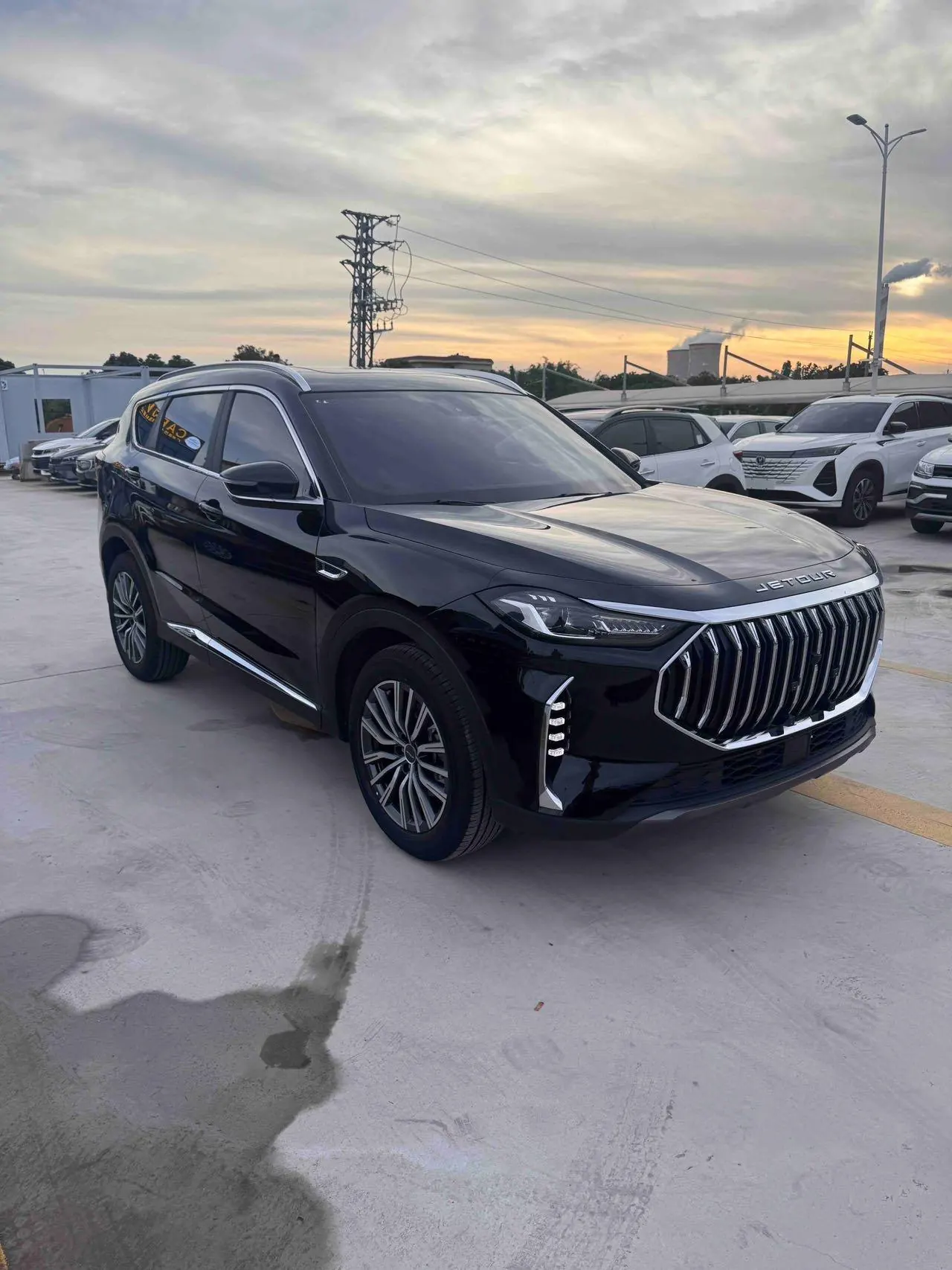 Jetour 2025 X70 PLUS 1.5T Elite Edition 5-seat Automatic Gear 2