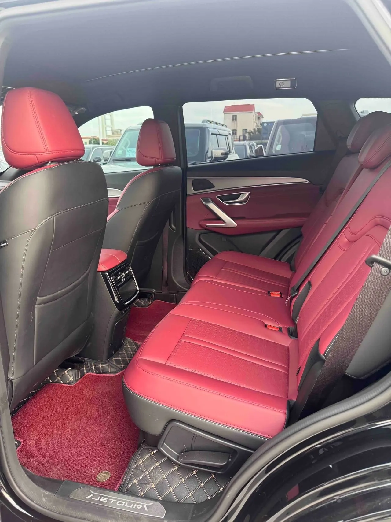 Jetour 2025 X70 PLUS 1.5T Elite Edition 5-seat Automatic Gear 4