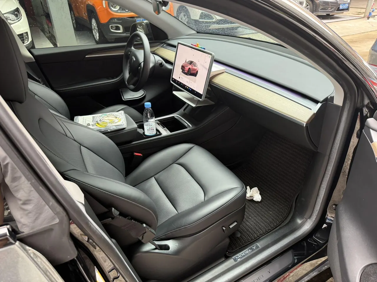Tesla 2022 Model Y rear-wheel drive version (facelift) automatic gear 6