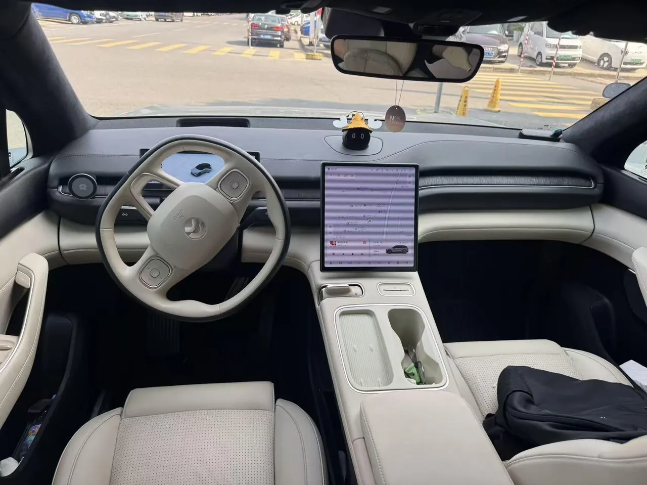 NIO 2023 ES6 75kWh automatic gear 4