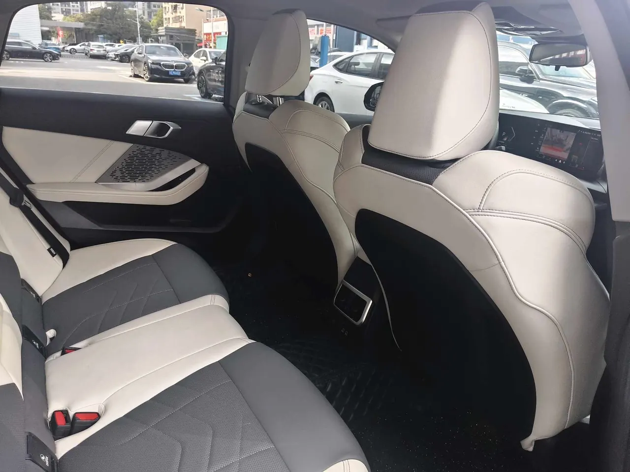 BMW 2 Series 2026 225L 2.0T M Sports Suit Automatic Gear 4