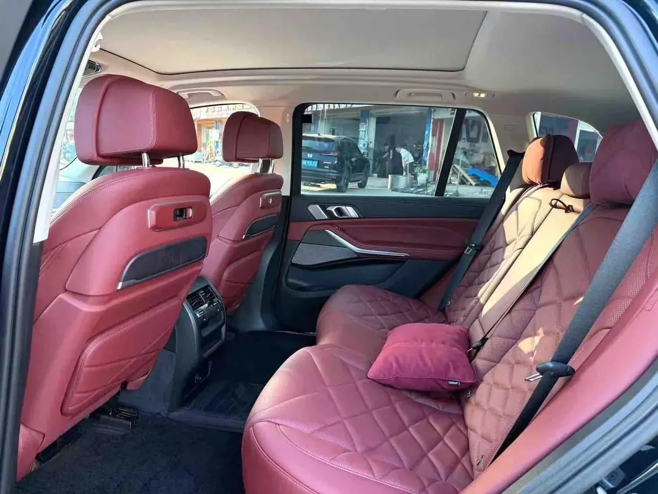 BMW 2026 X5 xDrive30Li 48V 2.0T exclusive m sports obsidian night suit automatic gear 5