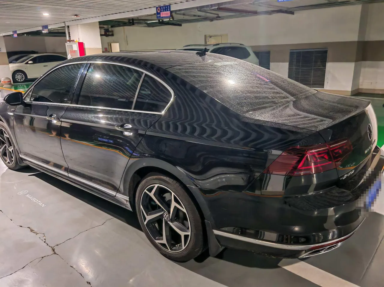 Volkswagen 2023 Magotan 2.0TSI 330TSI 2 million Commemorative Edition Leading Automatic Gear 6