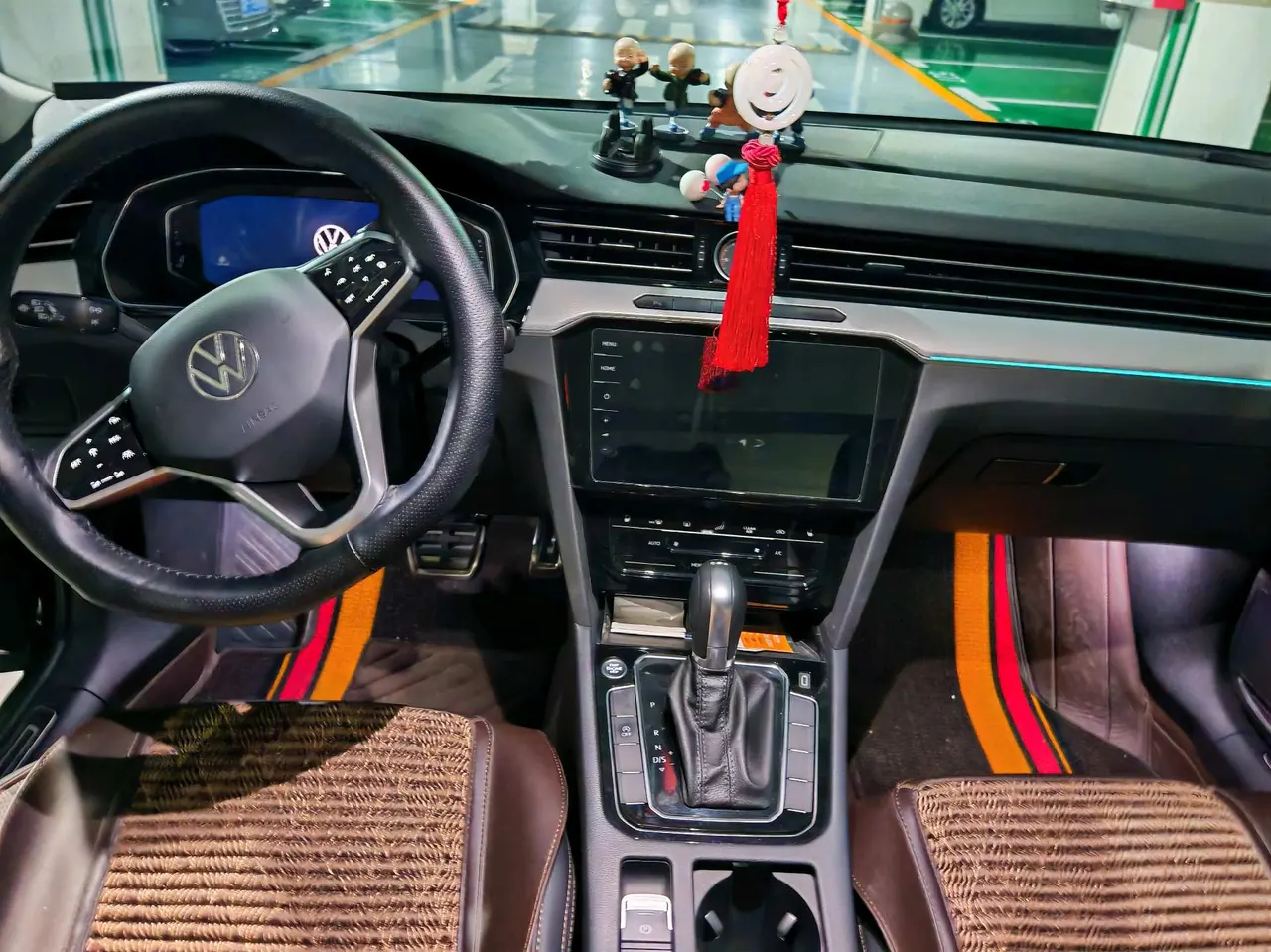 Volkswagen 2023 Magotan 2.0TSI 330TSI 2 million Commemorative Edition Leading Automatic Gear 9