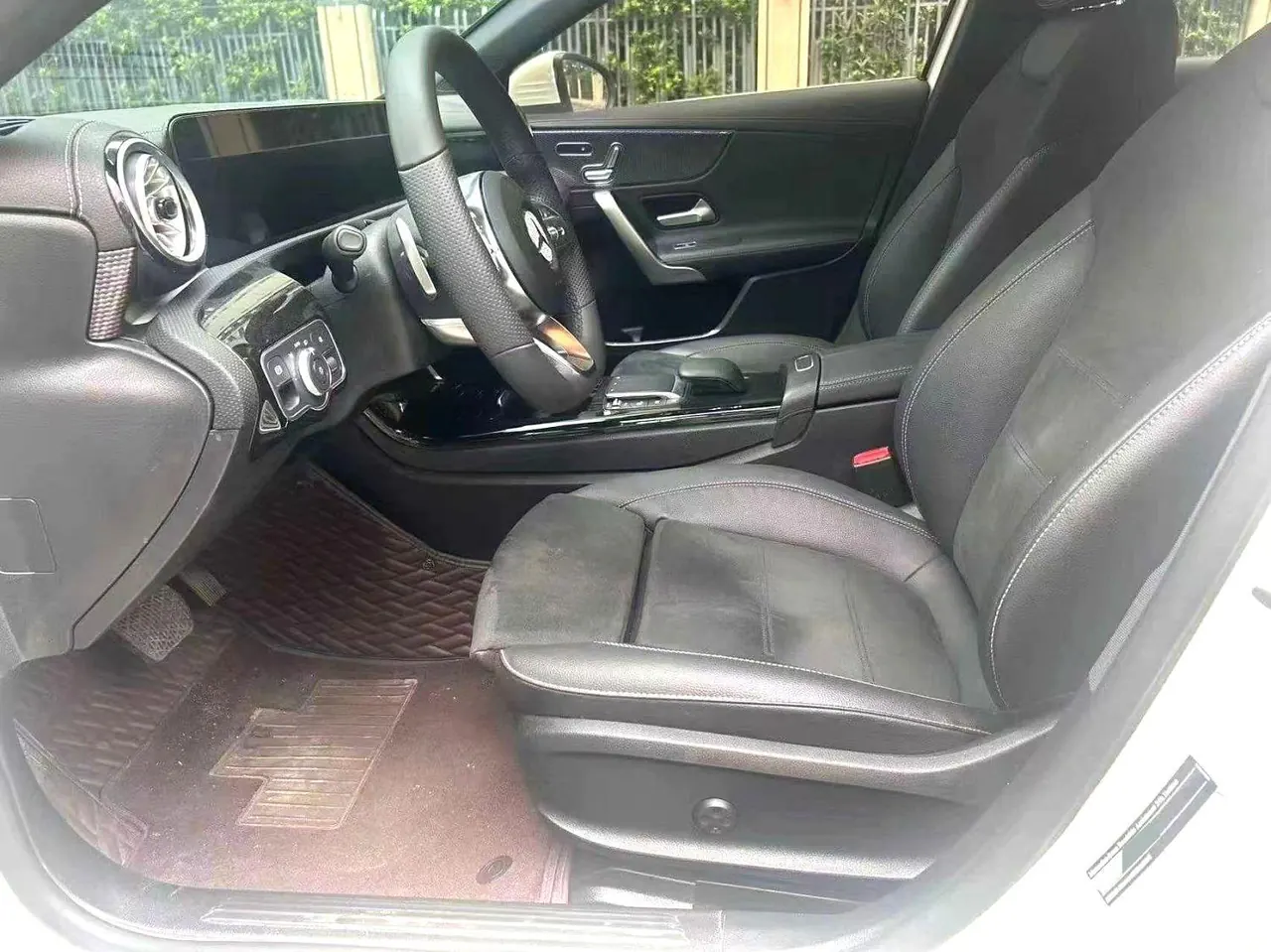 Mercedes Benz Class A 2022 A 200 L 1.3T Fashion Automatic Gear 4