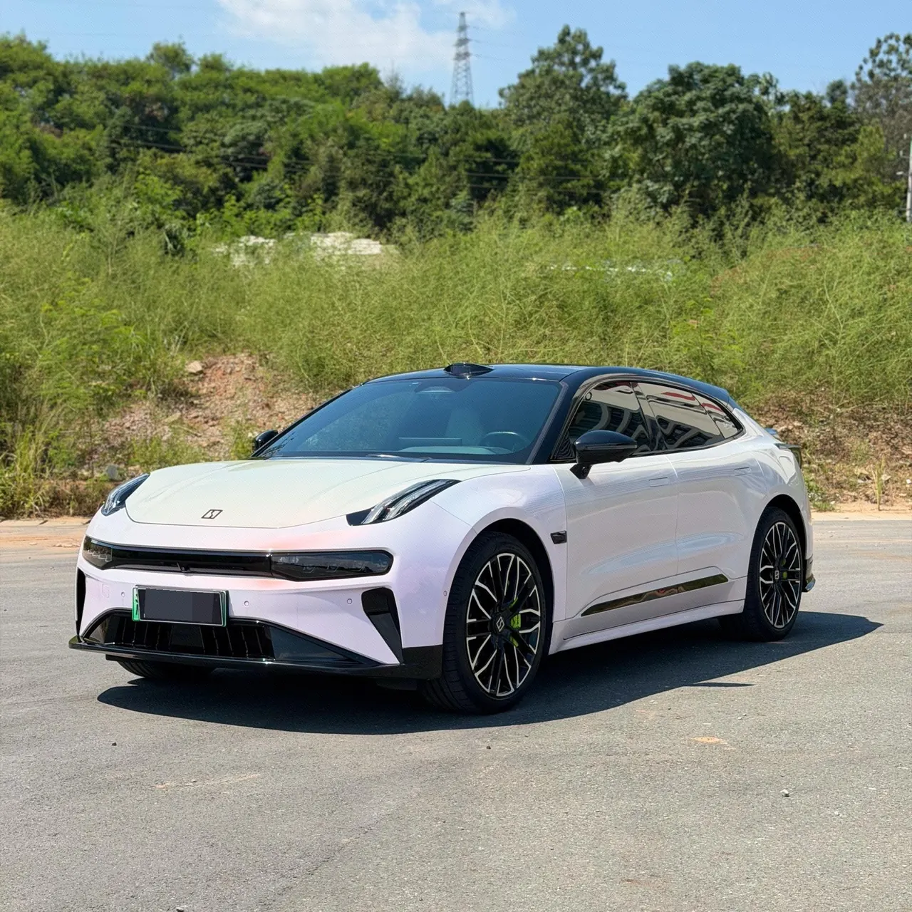 Open image lightbox: Zeekr 2024 Zeekr 001 YOU version 100kWh four-wheel drive automatic gear