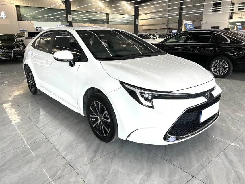 Toyota 2022 Lei Ling 1.2T Stepless 185T Deluxe Automatic Gear 3