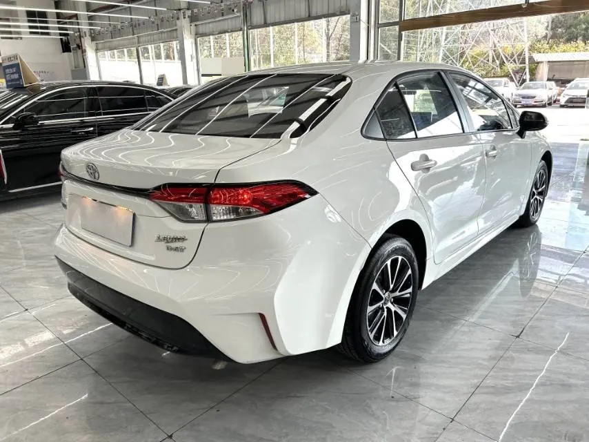 Toyota 2022 Lei Ling 1.2T Stepless 185T Deluxe Automatic Gear 9