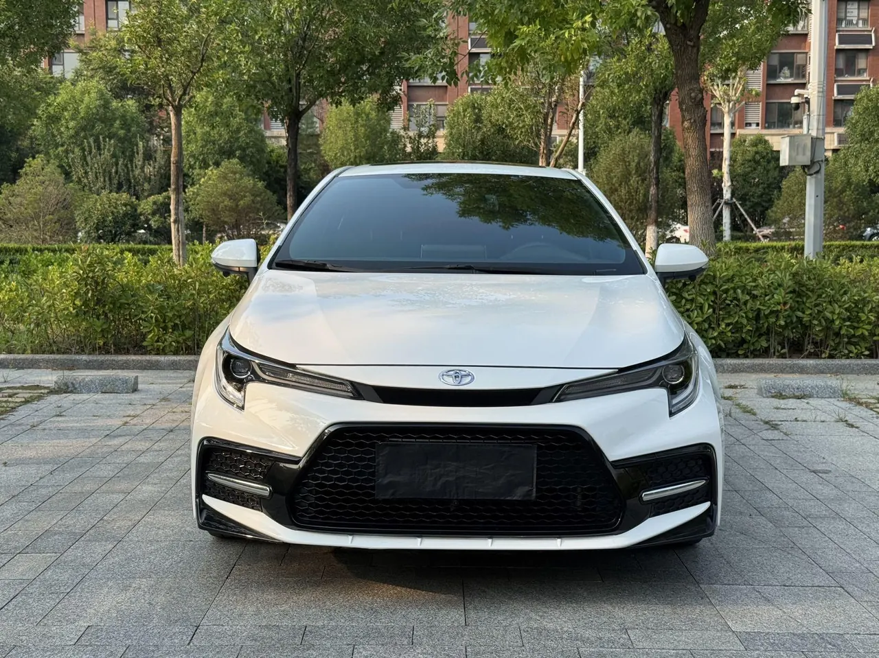 Toyota 2022 Lei Ling 1.2T Stepless 185T Sports Edition Automatic Gear 2