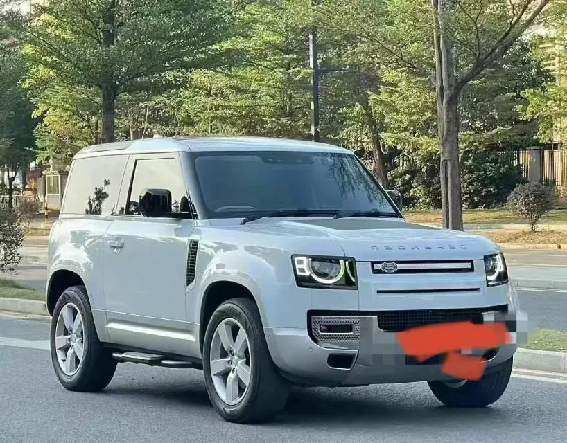 Land Rover Guard (Imported) 2022 Guard 90 2.0T P300 Tiger Ambition Automatic Gear 3