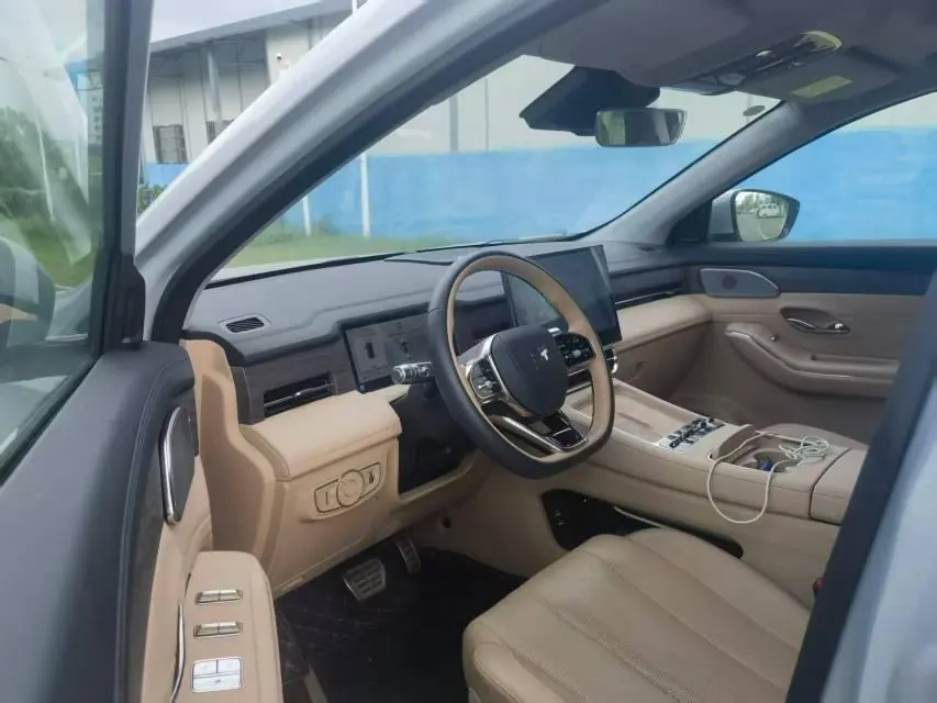 Jetour 2025 ShanHai L9 1.5TD Ultimate 6-seat Automatic Gear 5