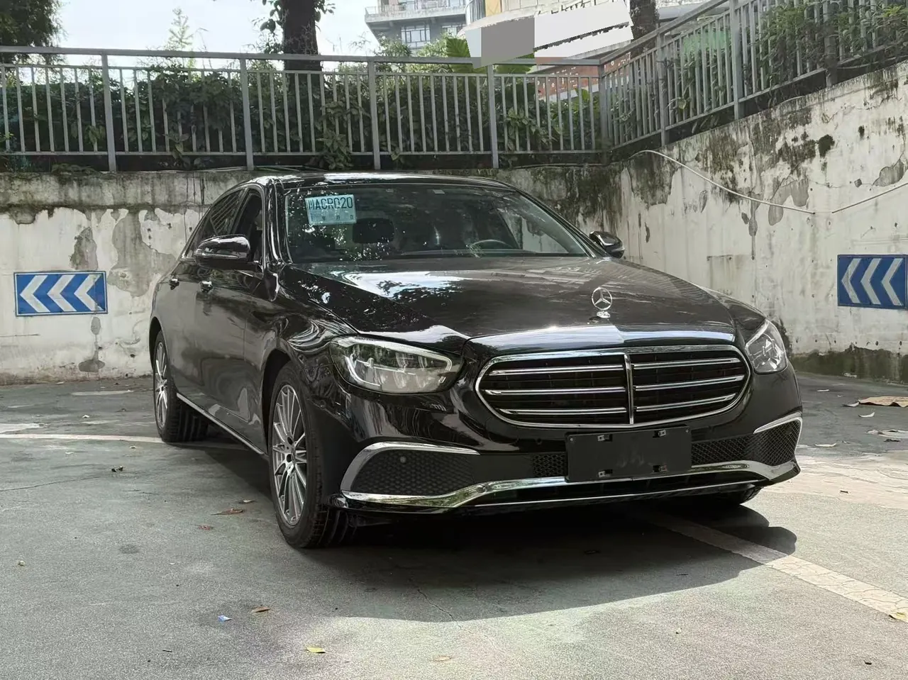 Mercedes Benz E Class 2021 E 260 L 2.0T (changed) automatic gear 3