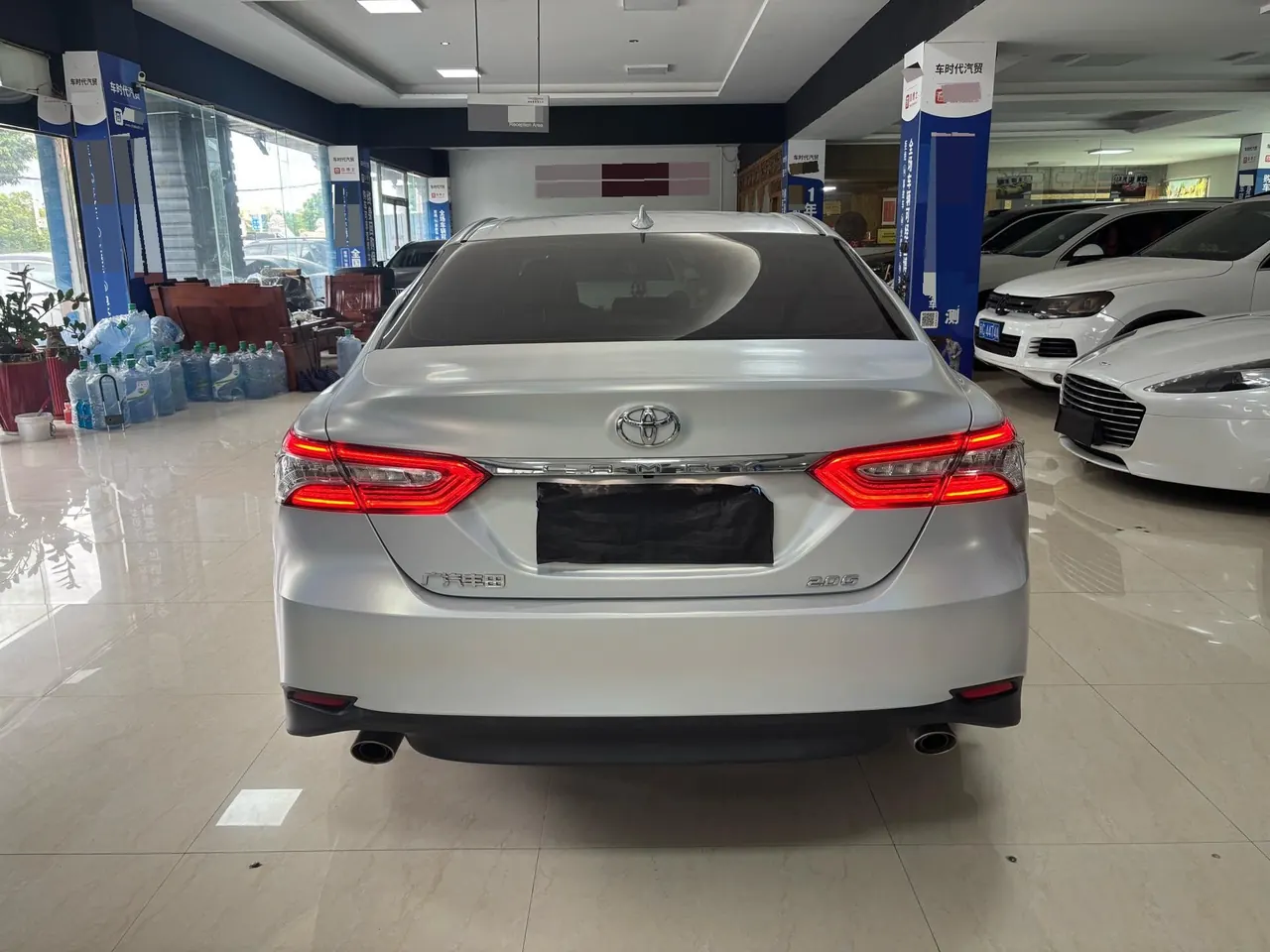 Toyota 2021 Camry 2.0G Stepless Deluxe Edition Automatic Gear 8