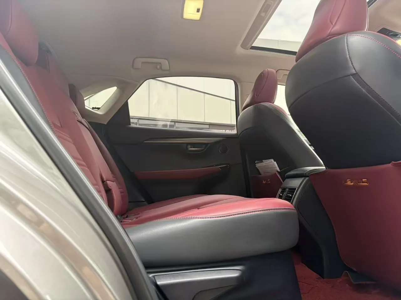 Lexus NX (Imported) 2020 NX300h 2.5 Stepless Front Edition Automatic Gear 6