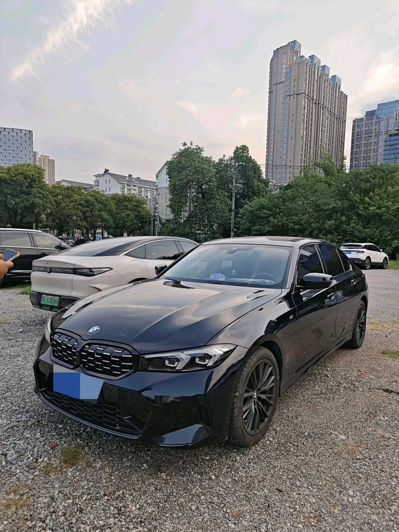 Open image lightbox: BMW 3 Series 2024 325Li 2.0T M Sports Obsidian Night Suit Automatic Gear
