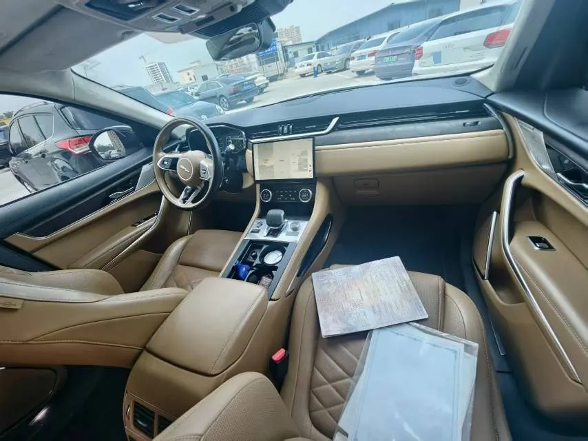 Jaguar F-PACE (Imported) 2022 F-PACE 2.0T P250 HSE Automatic Gear 6