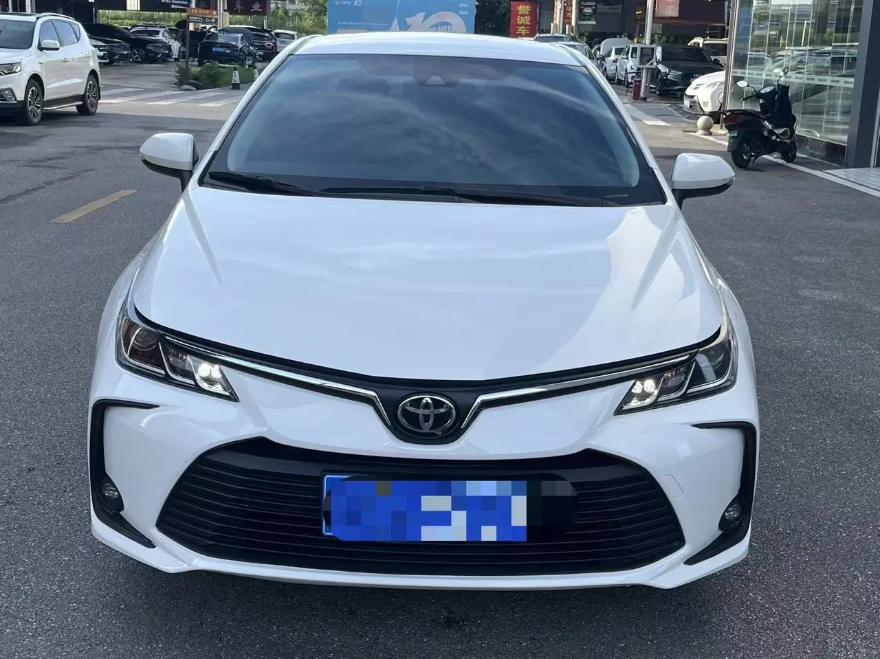 Toyota 2022 corolla 1.2T stepless pioneer PLUS version automatic gear 3