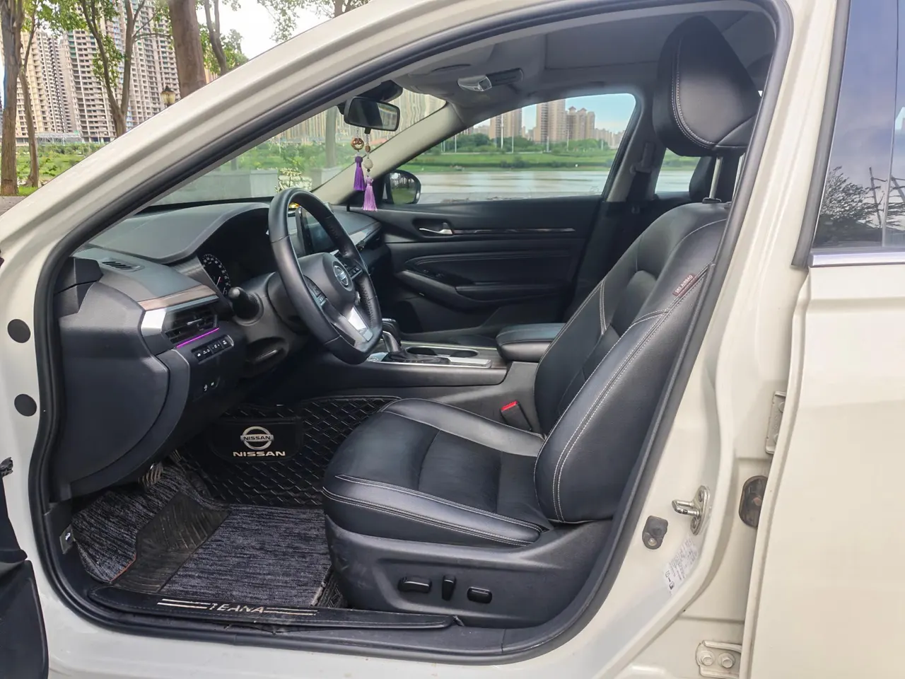 Nissan 2021 Teana 2.0 Stepless XL Comfort Edition Automatic Gear 3